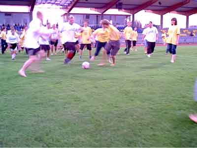 dort wo sich die Massen versammeln war der Ball