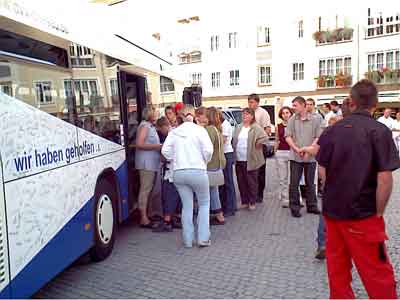 der Bus der Stadtwerke kurz vor der Bef�llung